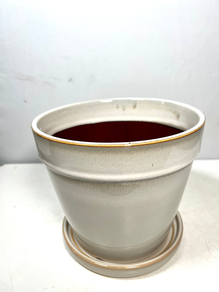 Bb ceramic pot with saucer