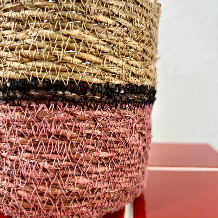 Pien Pot D12.5 x H12cm – Natural & Pink Basket Pot
