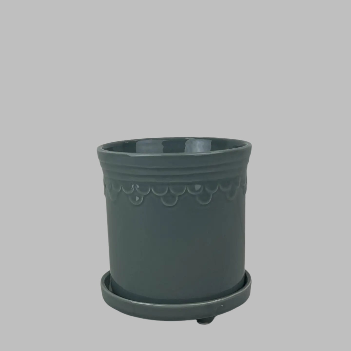 Grey Scallop Pot with Saucer