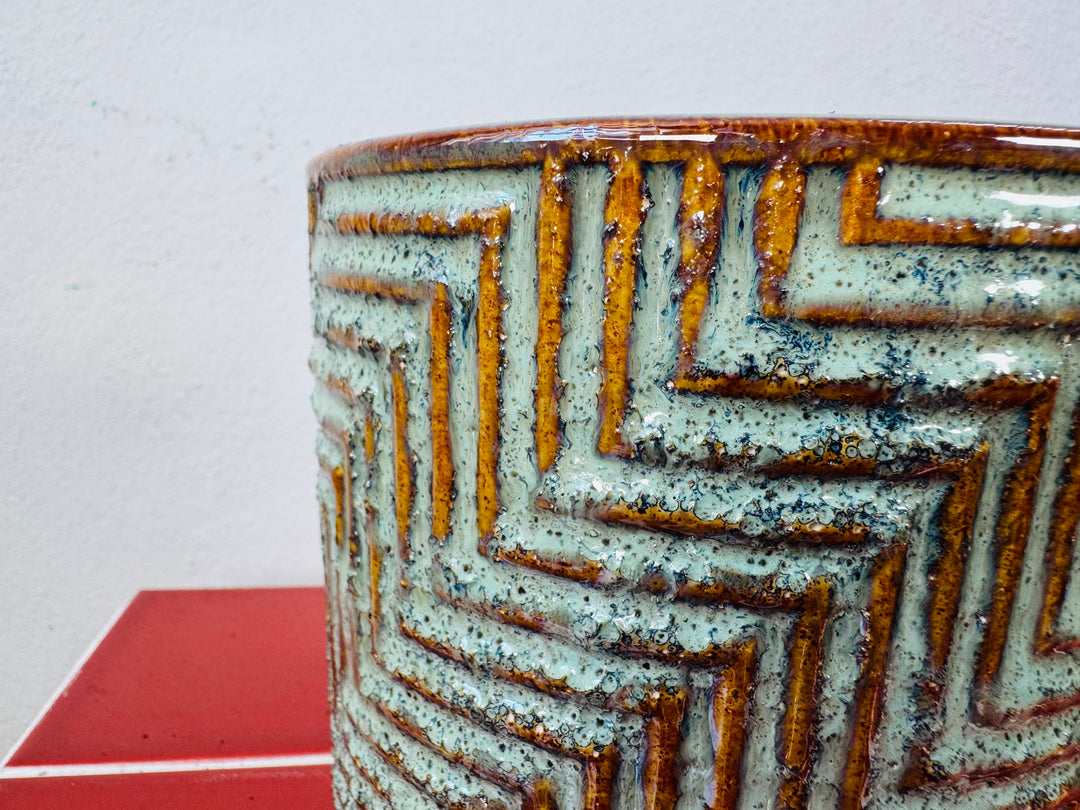 Textured Reactive Glaze Ceramic Pot – 14cm