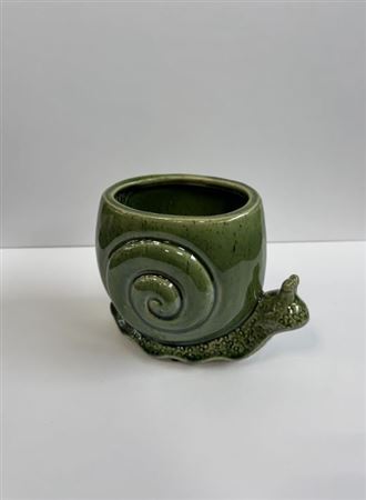 Snaily Pot