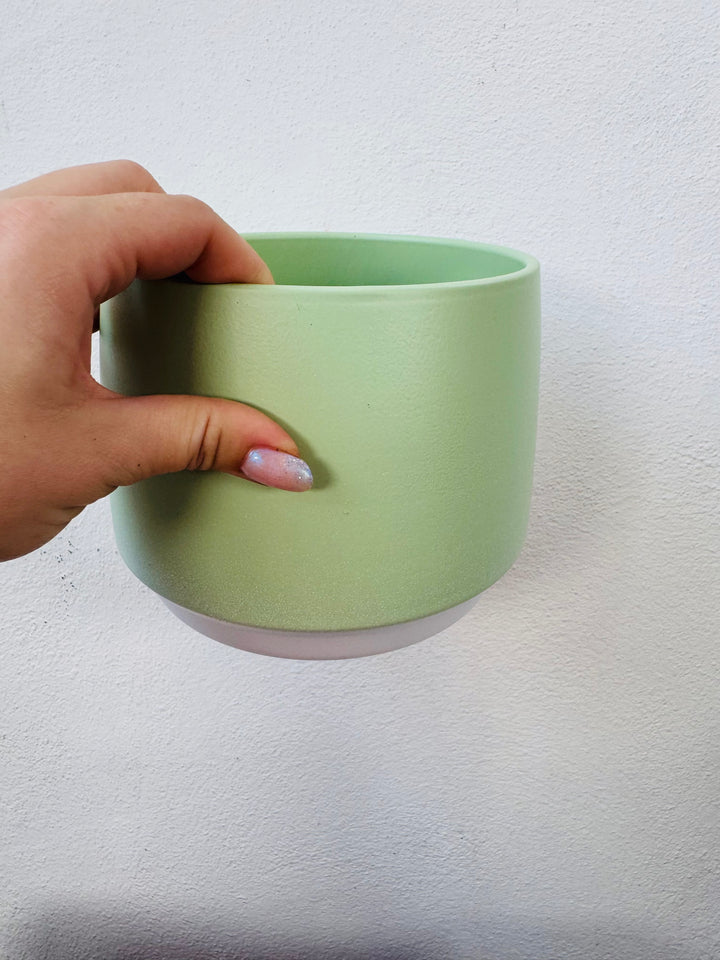 Sage Green Ceramic Plant Pot – 16cm