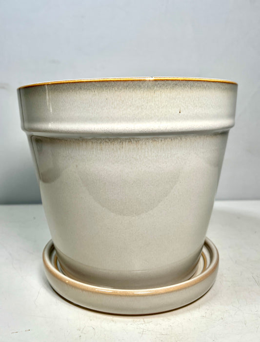 Bb ceramic pot with saucer