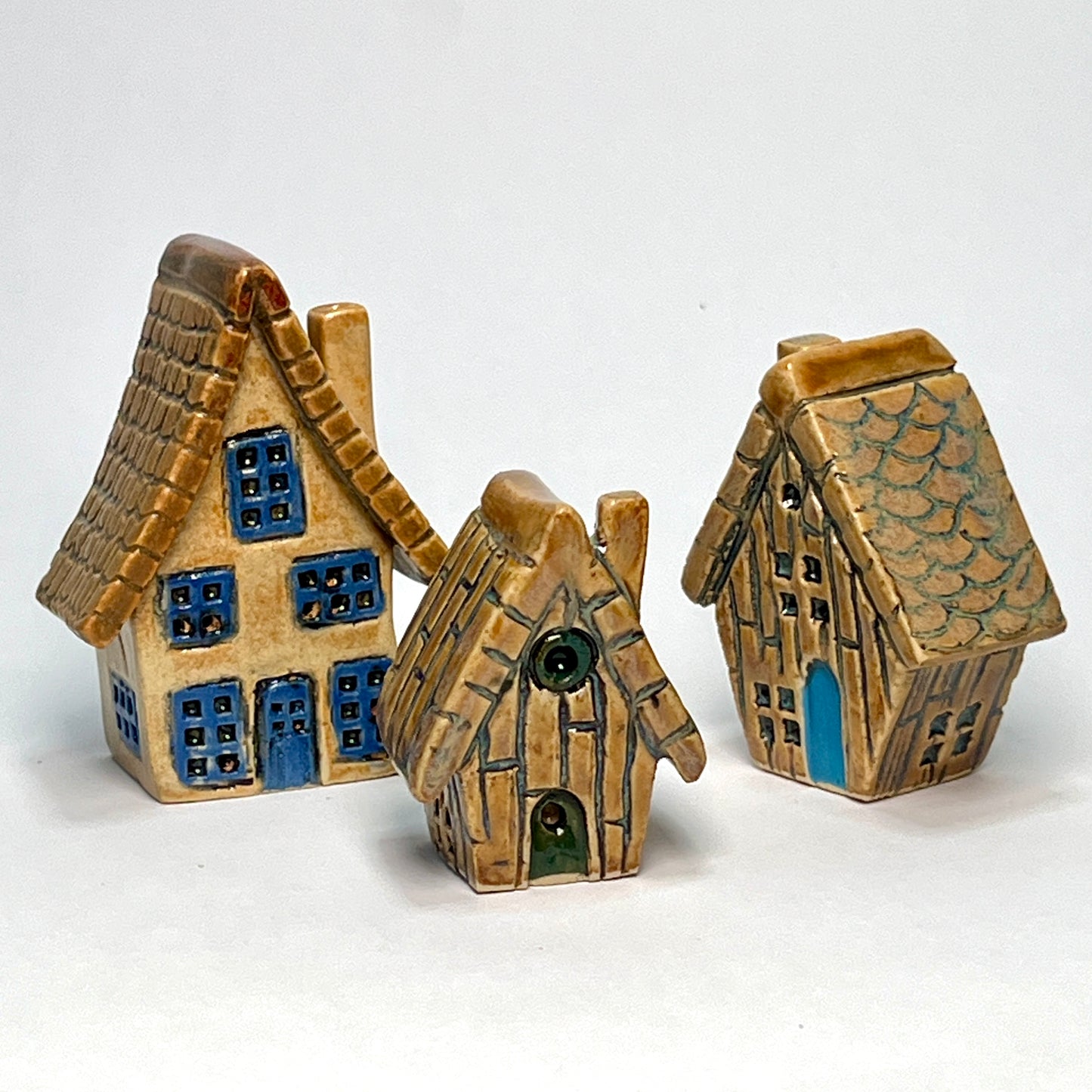 Tiny Ceramic House – Handmade in Bristol