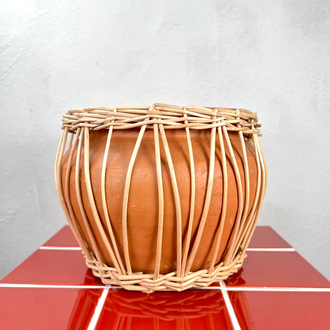 Terracotta & Willow Woven Bowl Pot – 21cm