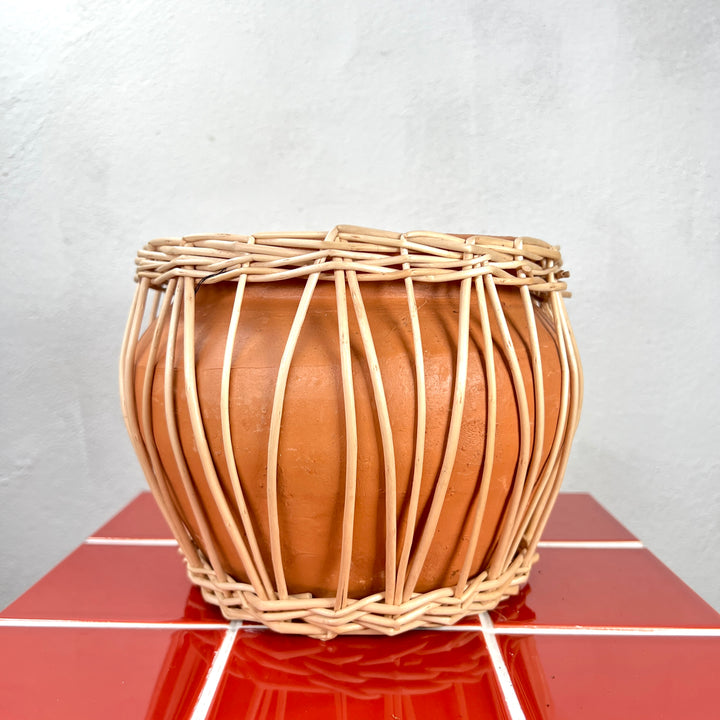 Terracotta & Willow Woven Bowl Pot – 21cm