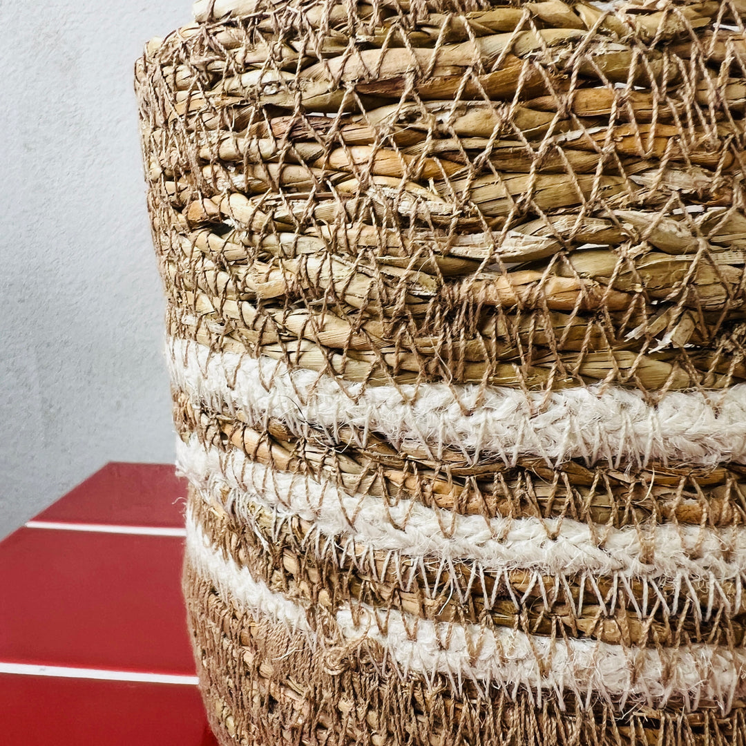 White Stripes Pien Pot D12.5 x H12cm – Natural Striped Basket Pot