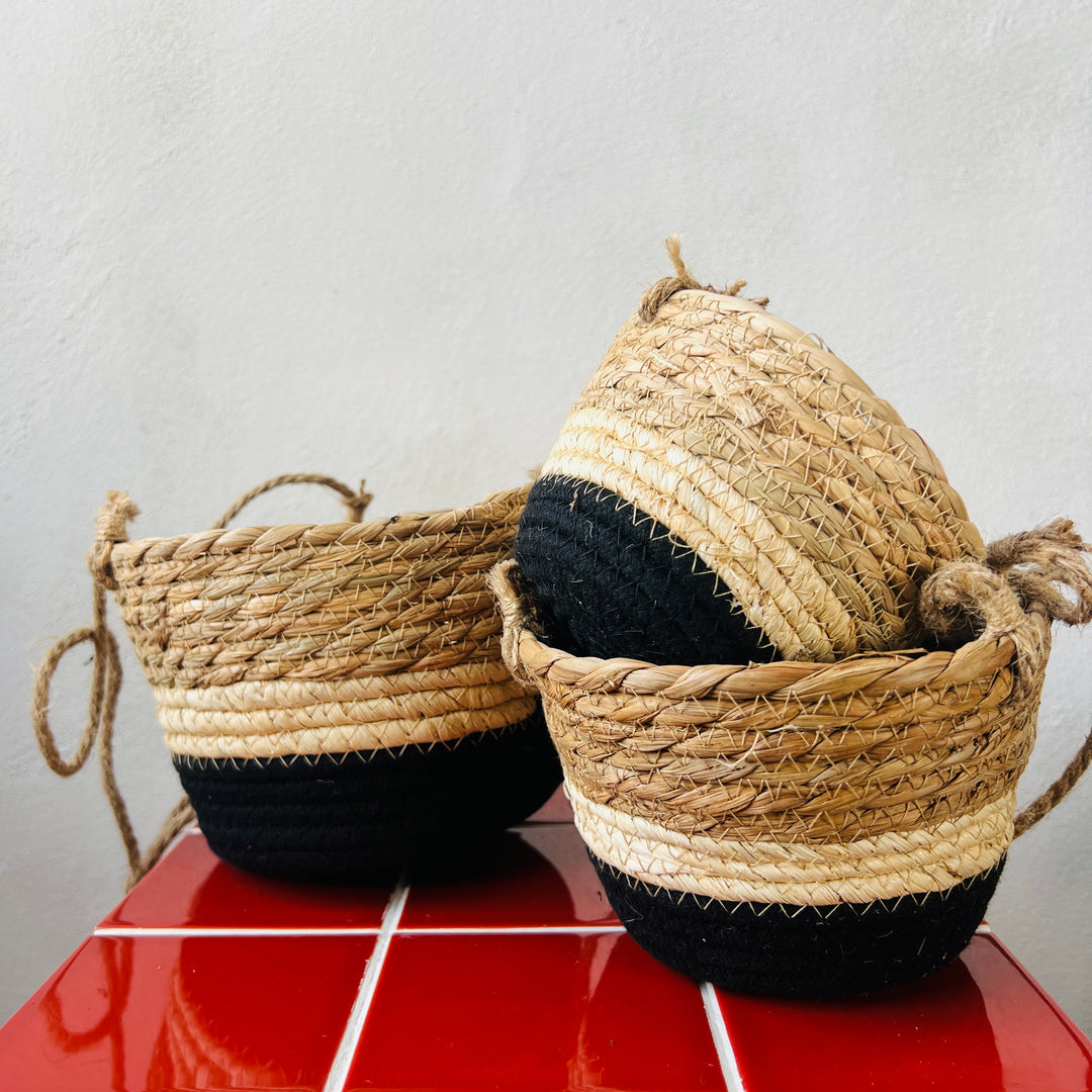 Makka Hanging Basket Black Stripes