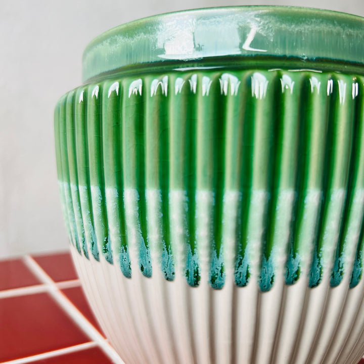 Ribbed Ceramic Pot – 12cm