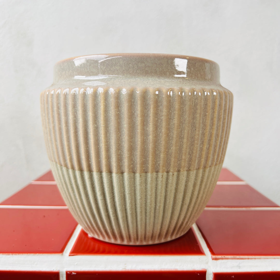 Ribbed Ceramic Pot – 12cm