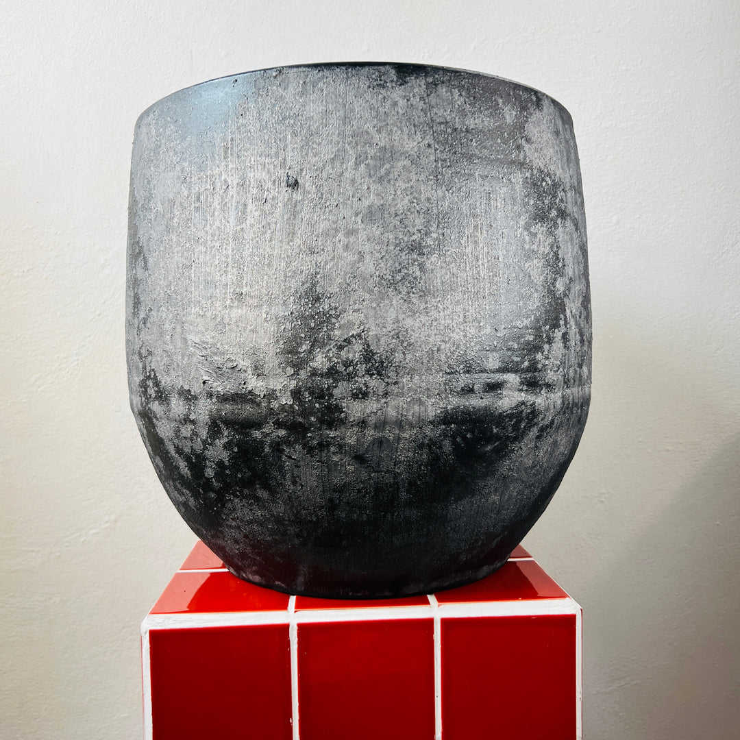 Bali Black Coal Pot | D40 × H36 cm