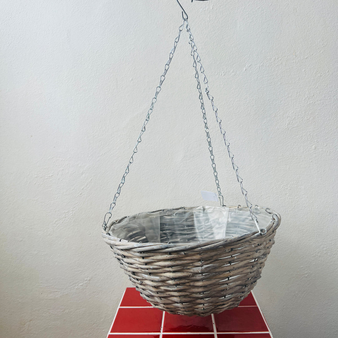 Natural Willow outdoor Hanging Basket