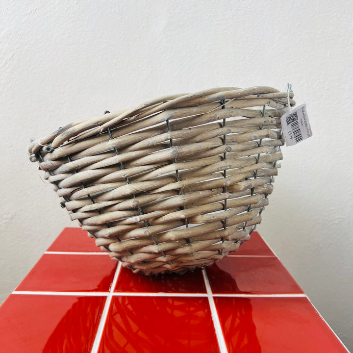 Natural Willow outdoor Hanging Basket