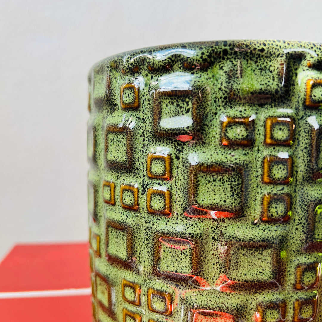 Evora Green Textured Ceramic Plant Pot | Indoor Planter