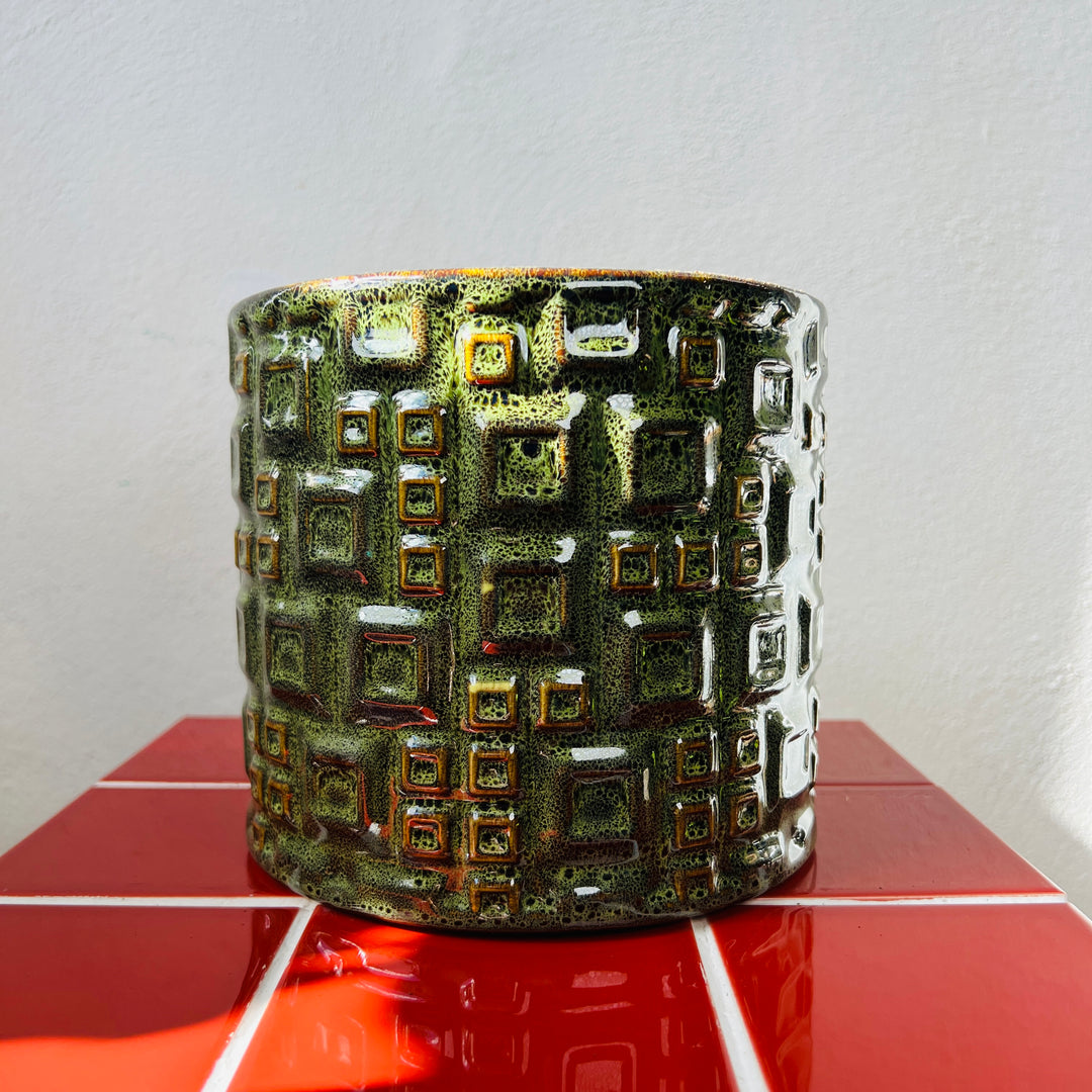 Evora Green Textured Ceramic Plant Pot | Indoor Planter