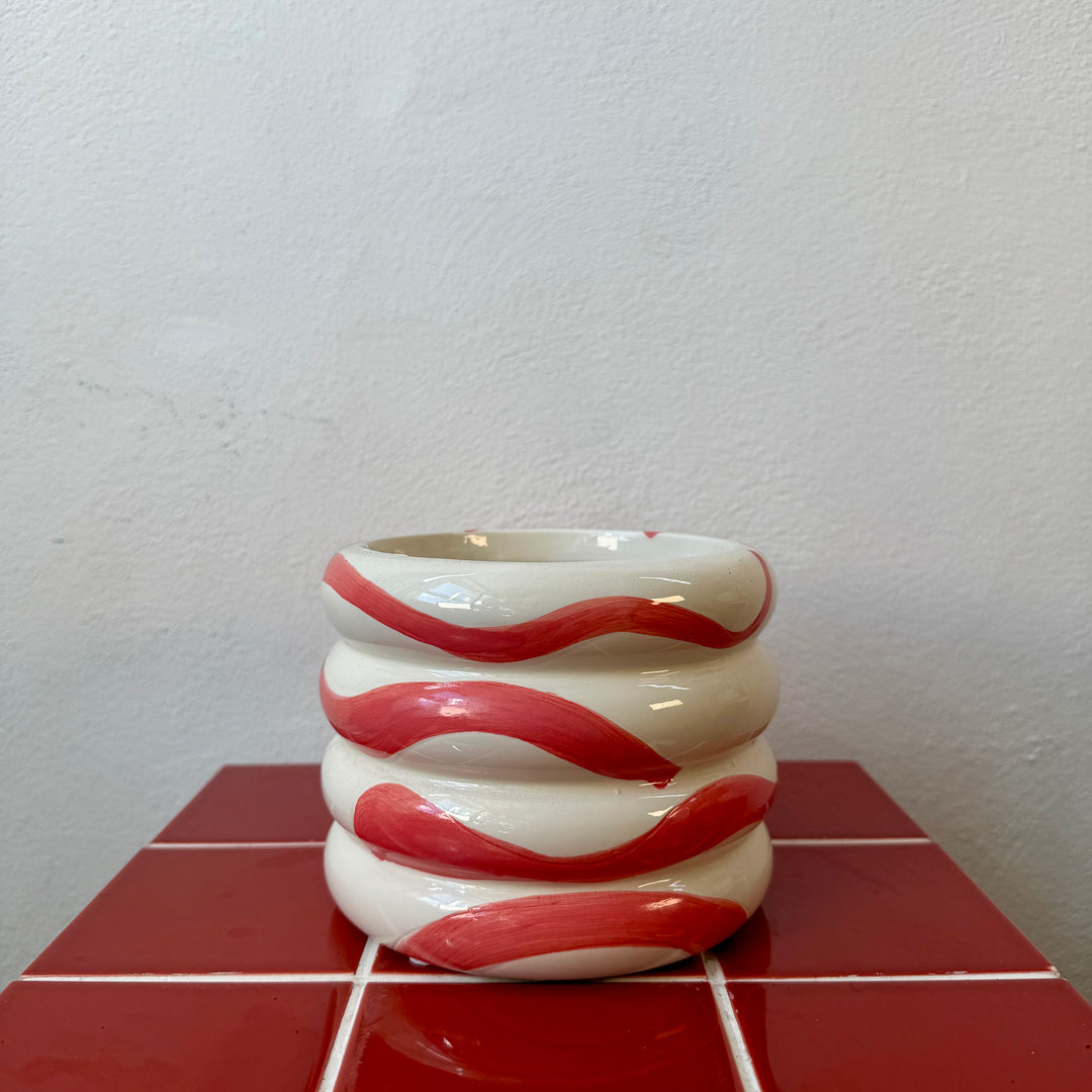 Squiggle Pot — 12cm