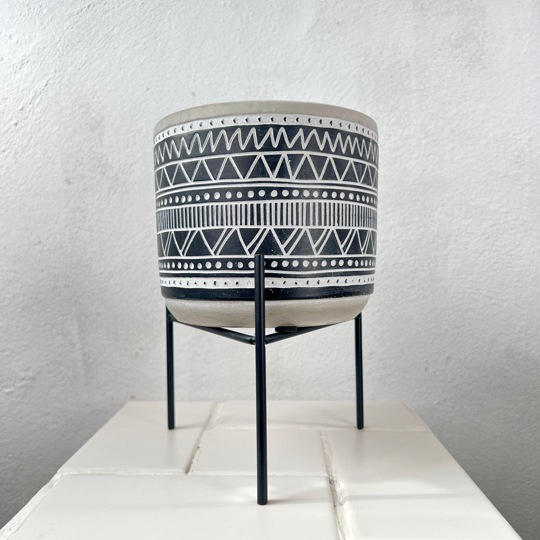Black & White Geometric Ceramic Pot with Stand – 14 × 12cm (Pattern Variants)