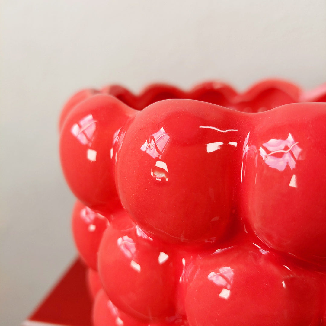 Henny Pot – Coral Bubble Ceramic Planter (D16 × H15.5cm)